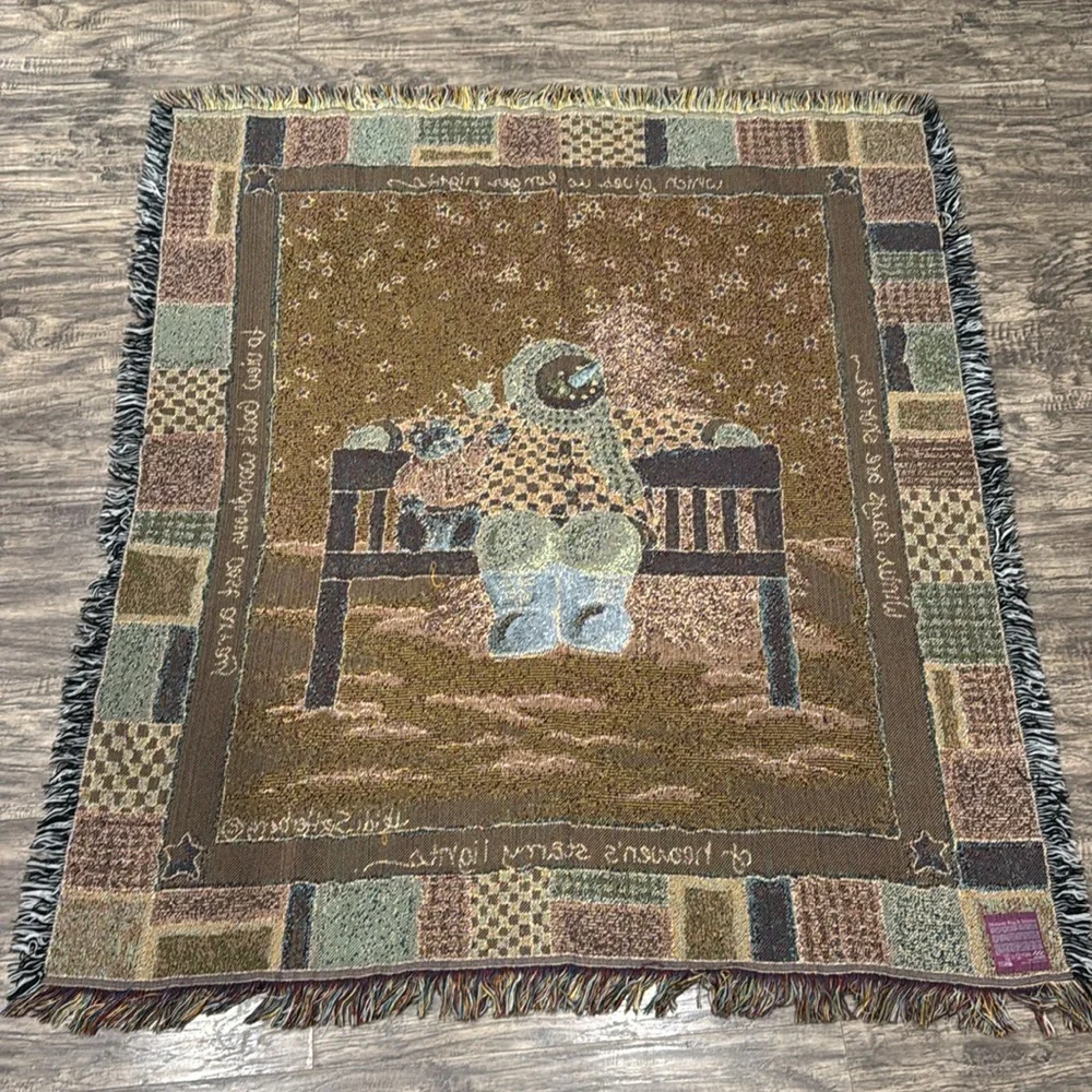Vintage Mohawk Rug & Textile Holiday Tapestry blanket